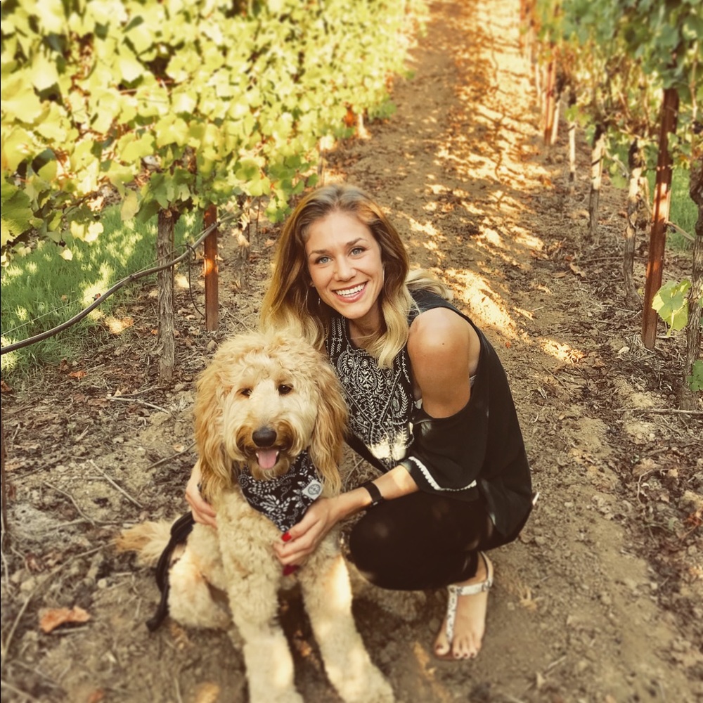 Meet your Posher, Brooke